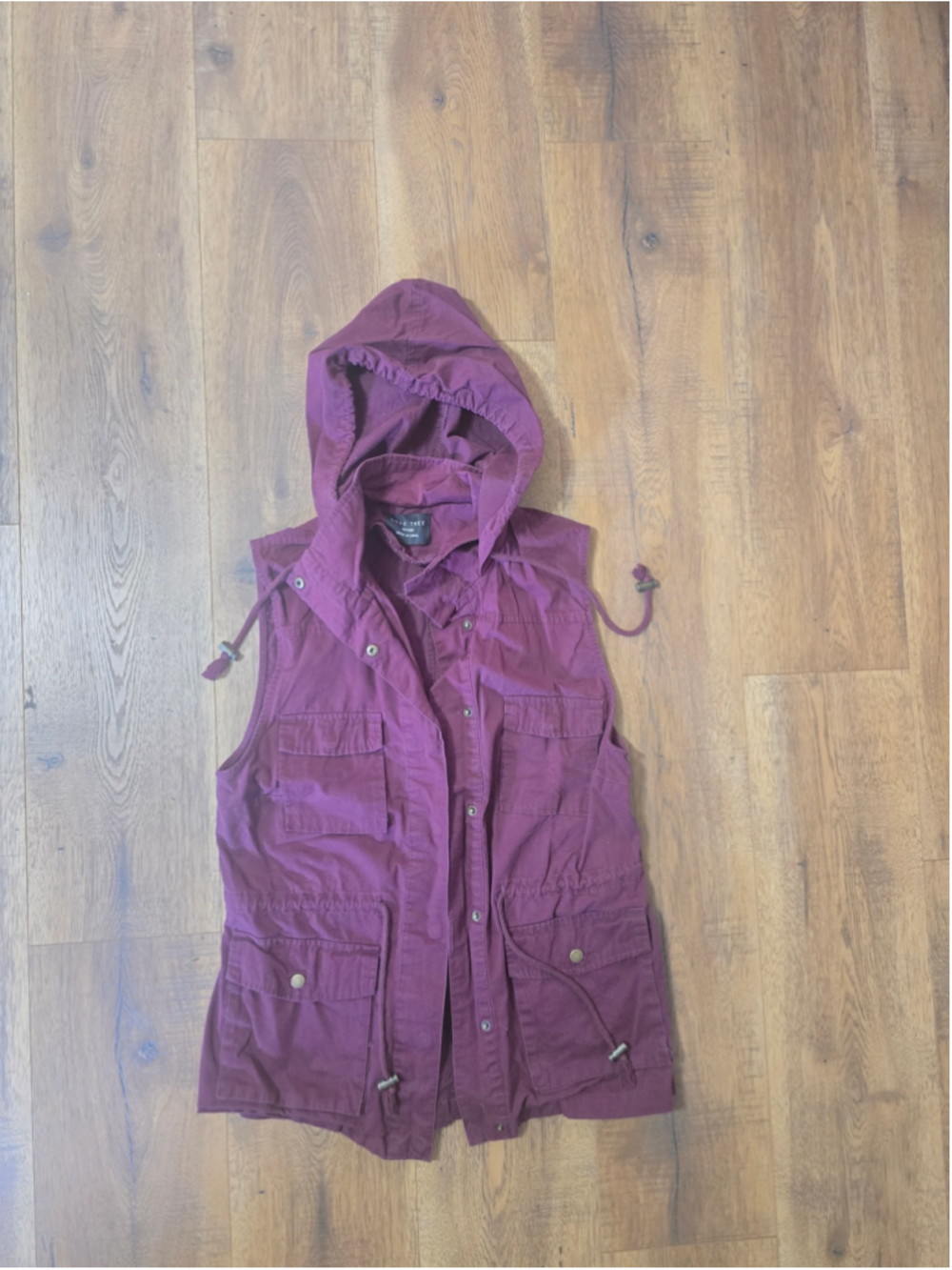 Women's Love Tree Burgundy Hooded Utility Vest Size M - Picture 2 of 5